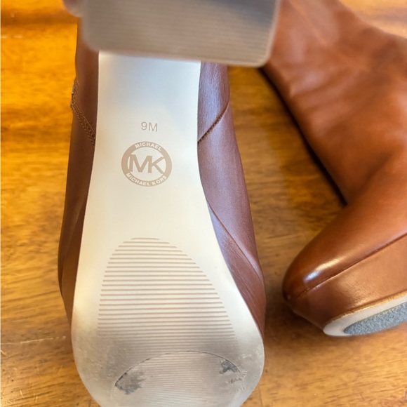Michael Kors Frenchie platform mid-calf boots.
Size 9 - Worn once! - Picture 8 of 8
